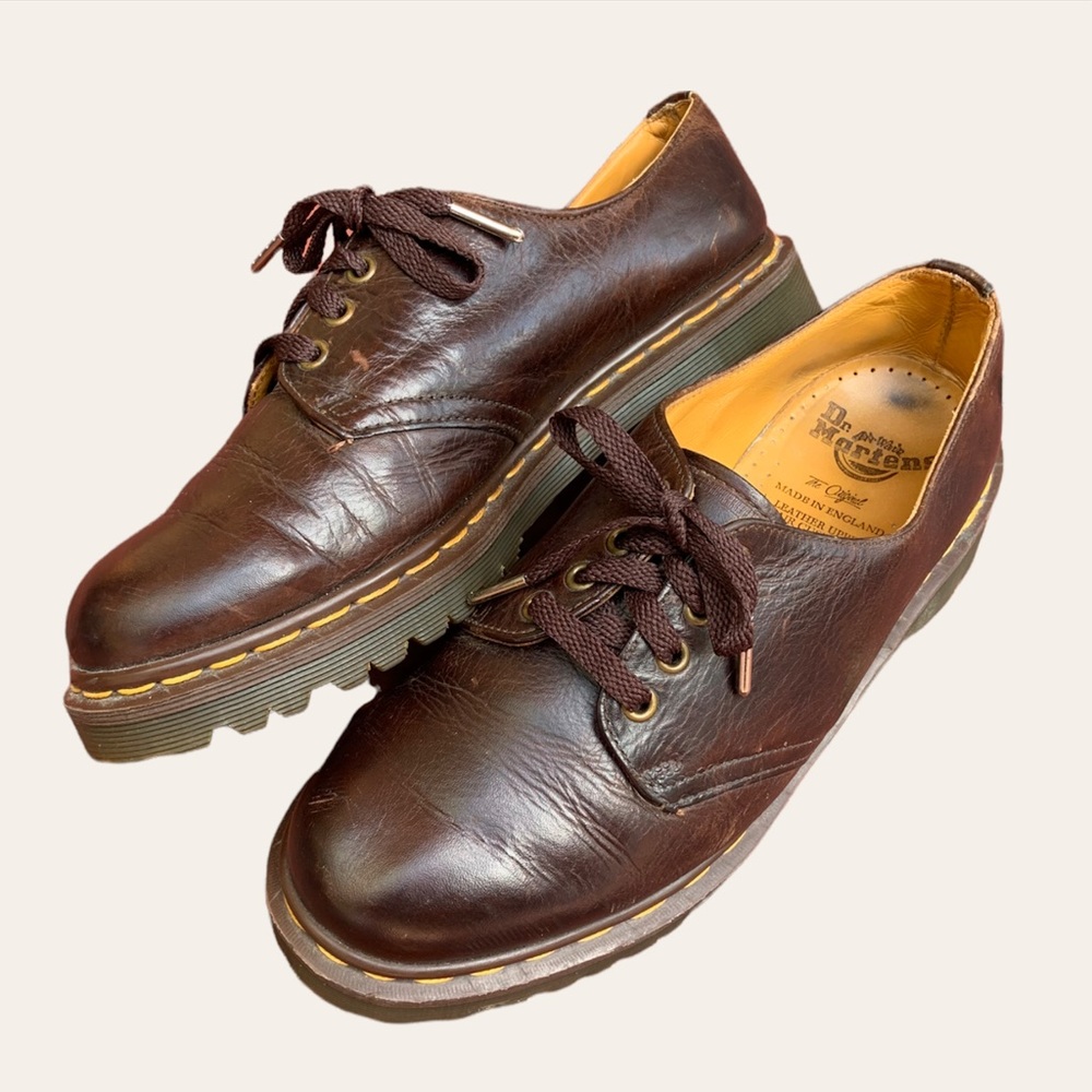 Vintage Dr. Martens Oxford Shoes Made In England Brown Leather Unisex.
